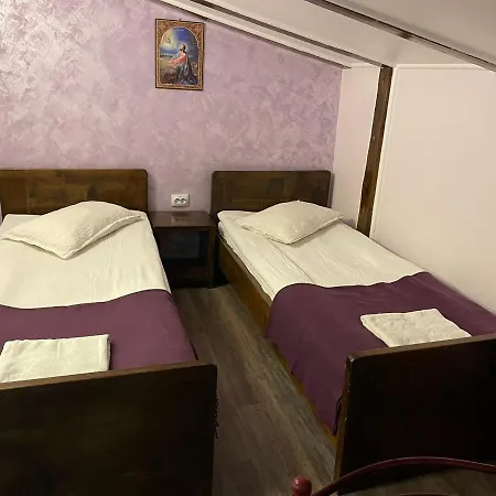 Hanul La Cetate - Cazare Pentru Muncitori Si Delegati Szelindek
